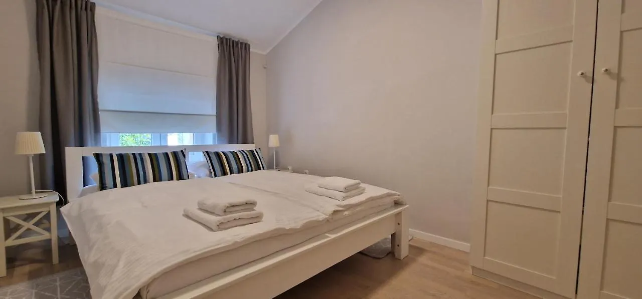 Navigare Apartment 오파티아